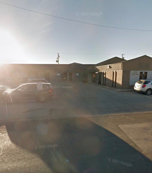 Primary Photo Of 875 Central Dr, Odessa Office For Lease