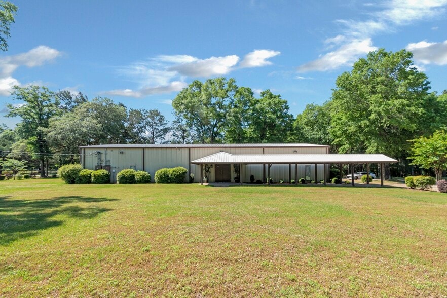 More Photos Of 5725 Jarrett Rd, Prichard Lodge Meeting Hall For Sale
