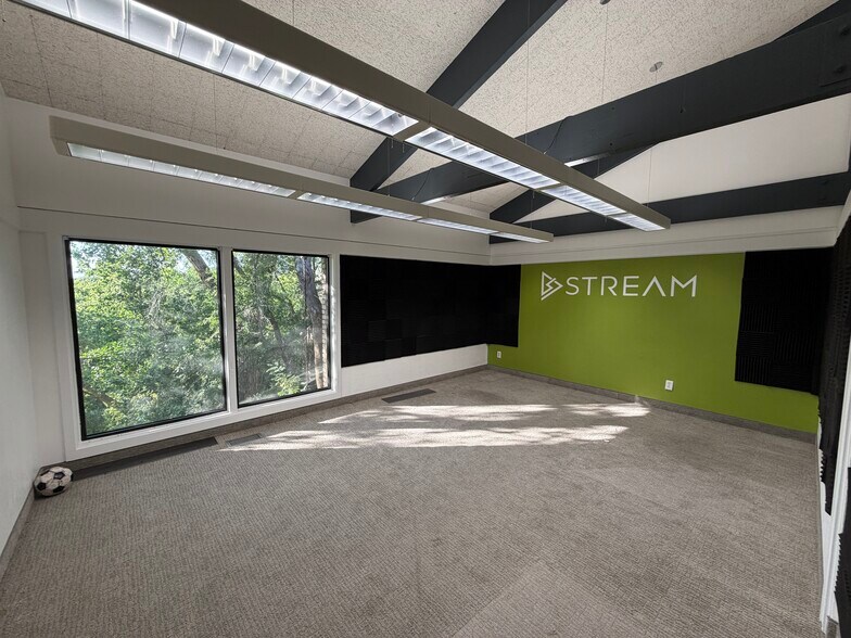 More Photos Of 4885 S 900 E, Salt Lake City Office For Sale