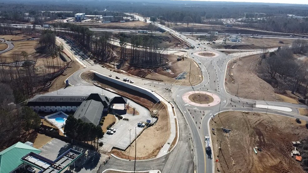 More Photos Of 2095 Highway 211 NW, Braselton Land For Lease