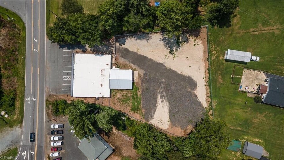 More Photos Of 1020 NC 65 Hwy W, Walnut Cove Self Storage For Sale