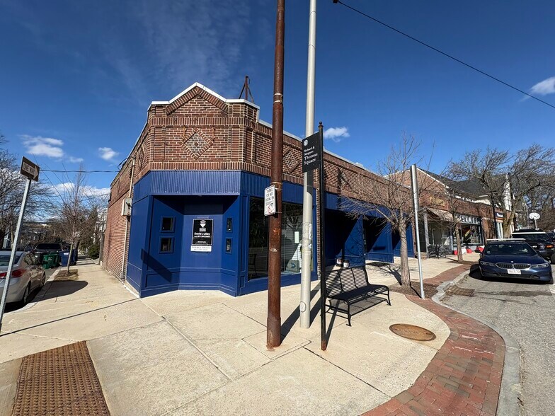 More Photos Of 361 Huron Ave, Cambridge Storefront For Lease