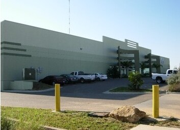 More Photos Of 13120 Spivey Dr, Laredo Warehouse For Lease