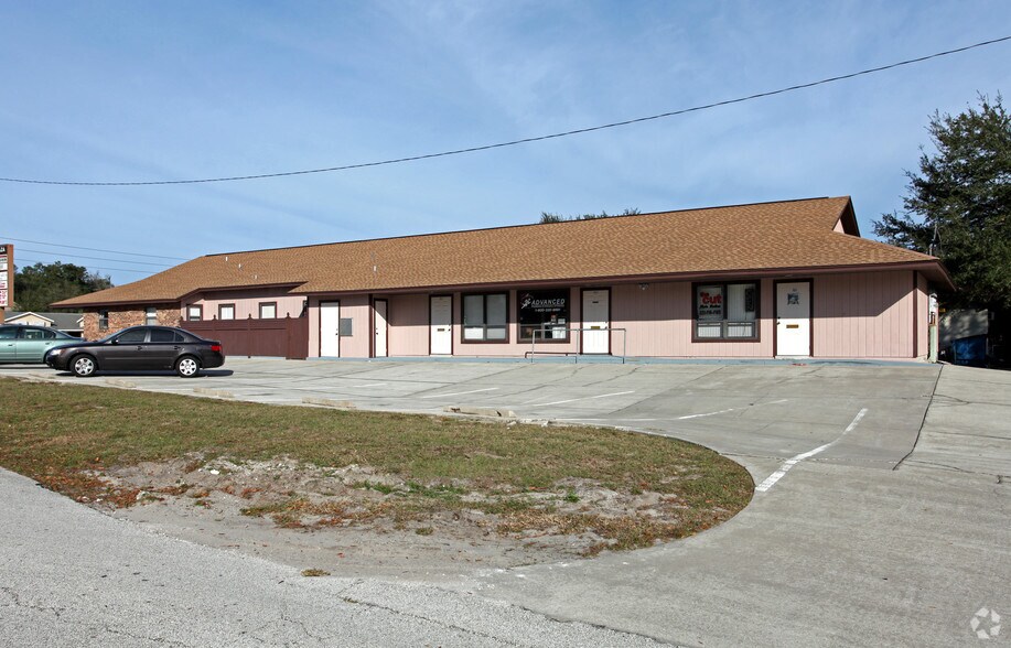 More Photos Of 123 S Industrial Dr, Orange City Medical For Lease