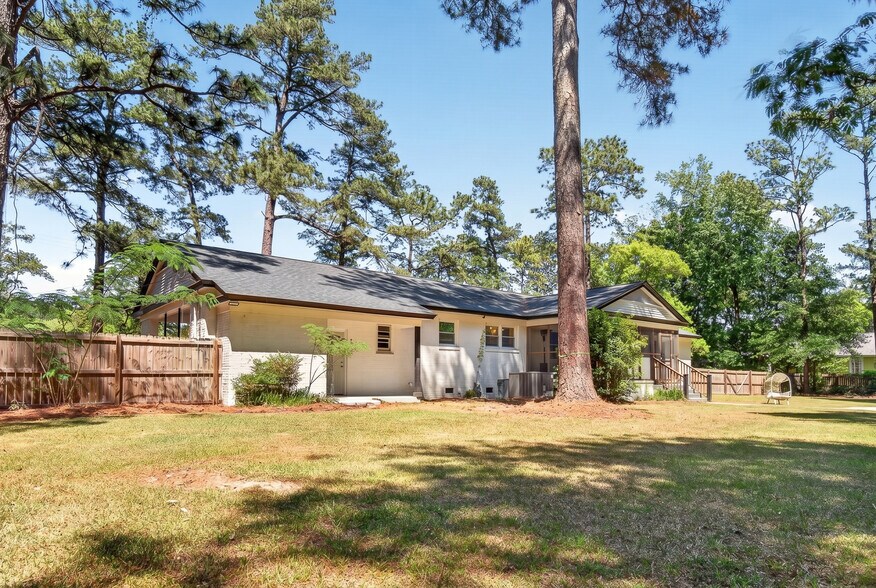 More Photos Of 1120 Central Ave, Summerville Office For Sale
