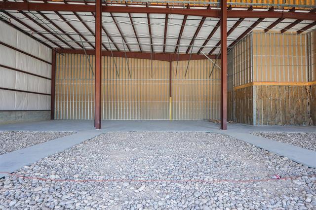 More Photos Of 102 Floral Blvd, Laredo General Retail For Lease