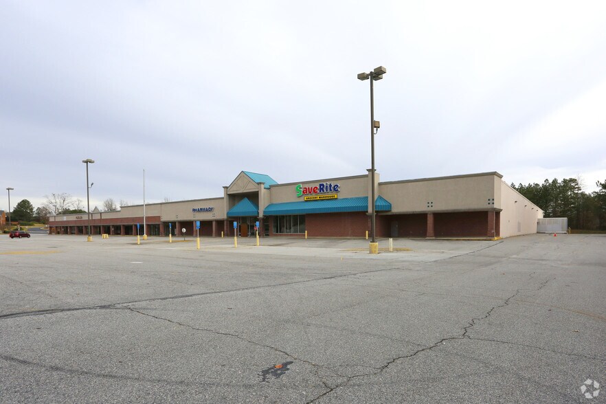 More Photos Of 9105 Hickory Flat Hwy, Woodstock Unknown For Lease