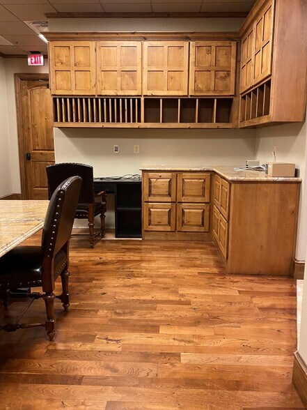 More Photos Of 12001 W Parmer Ln, Cedar Park Office For Lease