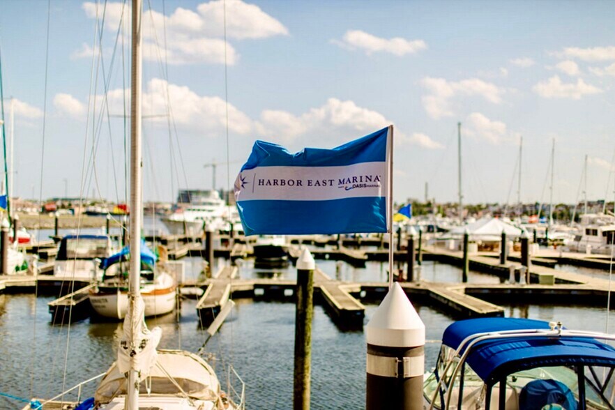 More Photos Of 319 S Central Ave, Baltimore Storefront Retail Residential For Sale