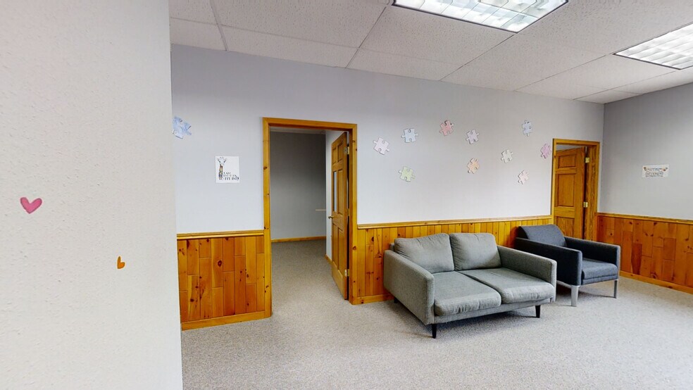 More Photos Of 112-118 S Main St, Medford Office For Sale