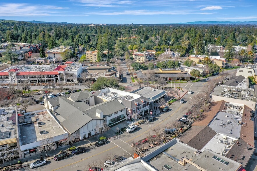 More Photos Of 134-138 Main St, Los Altos Storefront Retail Office For Lease
