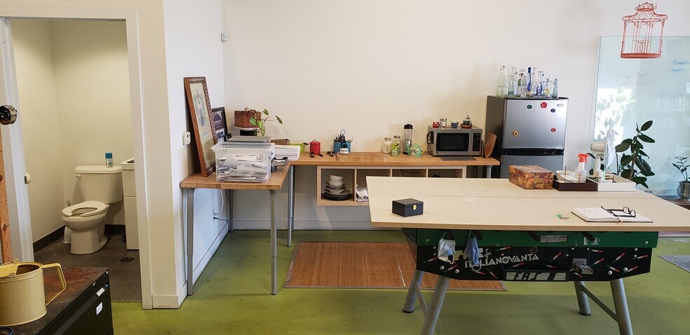 More Photos Of 209 Wicksteed Ave, Toronto Office For Sale