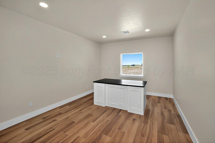 More Photos Of 8581 Cargo Ln, Amarillo Flex For Sale
