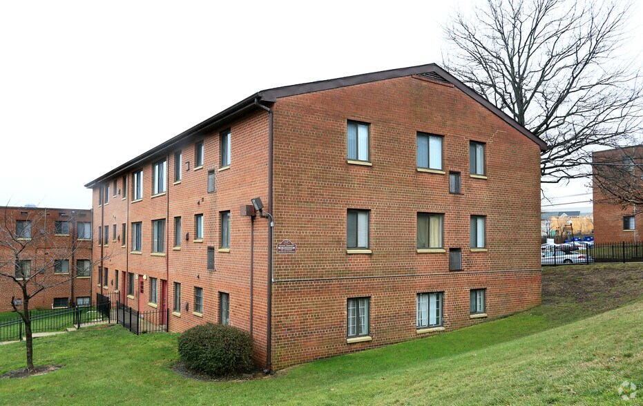 Primary Photo Of 3647 6th St SE, Washington Apartments For Sale