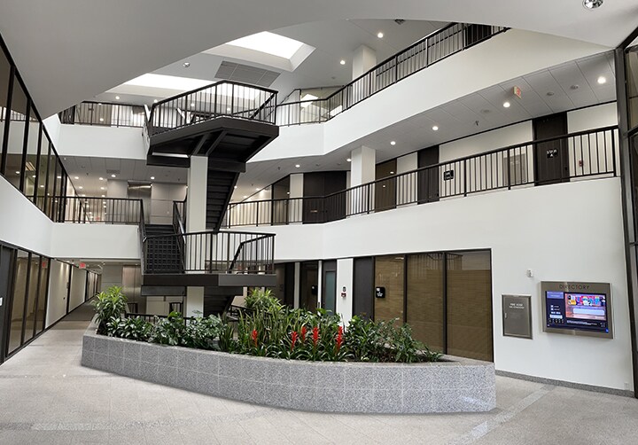More Photos Of 7670 Woodway Dr, Houston Office For Lease