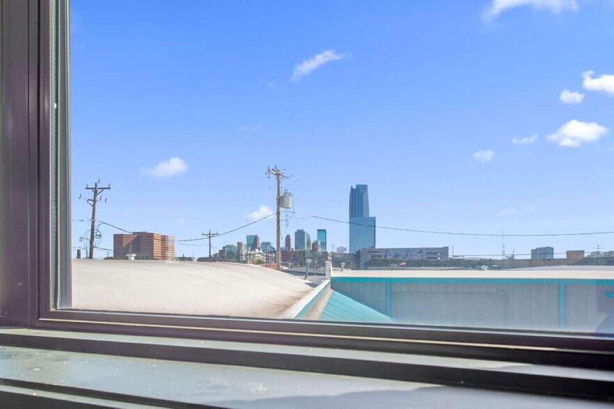 More Photos Of 18 N Klein Ave, Oklahoma City Freestanding For Lease