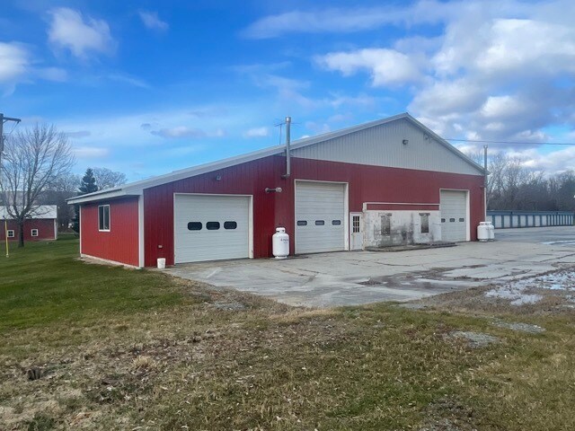 More Photos Of 628 South St, Hoosick Falls Specialty For Sale