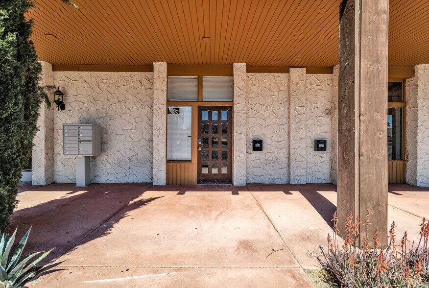 More Photos Of 56300 29 Palms Hwy, Yucca Valley Medical For Sale