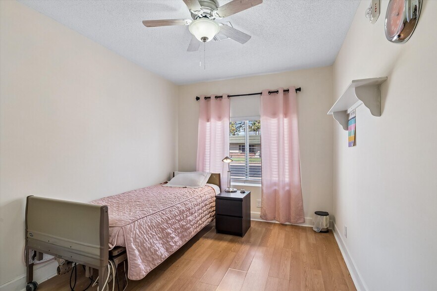 More Photos Of 2421 E Cairo Dr, Tempe Healthcare For Sale