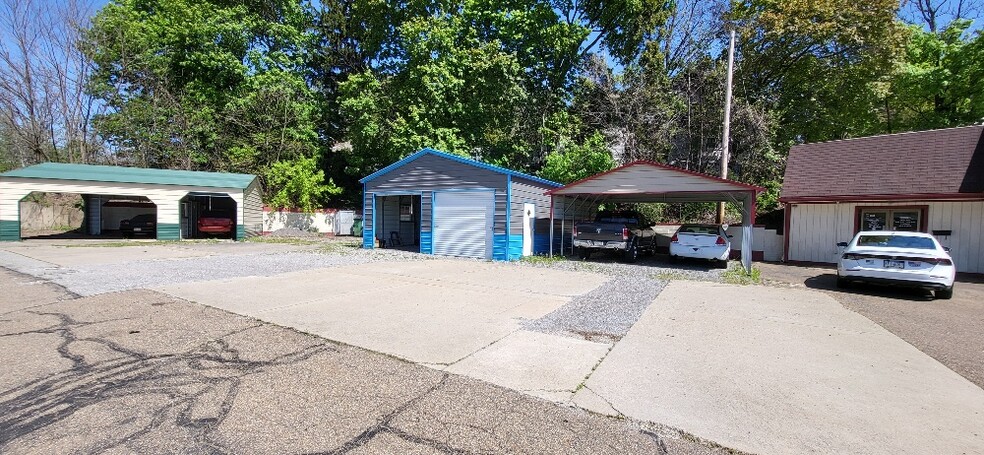 More Photos Of 584 Butler St, Pittsburgh Auto Repair For Sale