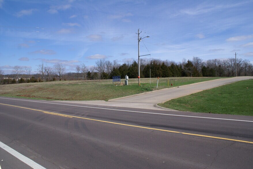 More Photos Of 275 State Hwy 21, Potosi Land For Sale