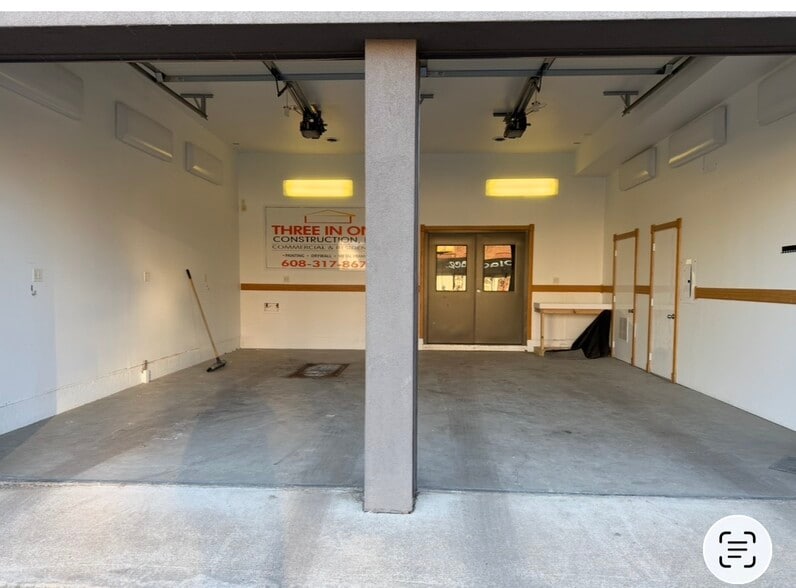 More Photos Of 103 Leonard St S, West Salem Freestanding For Lease