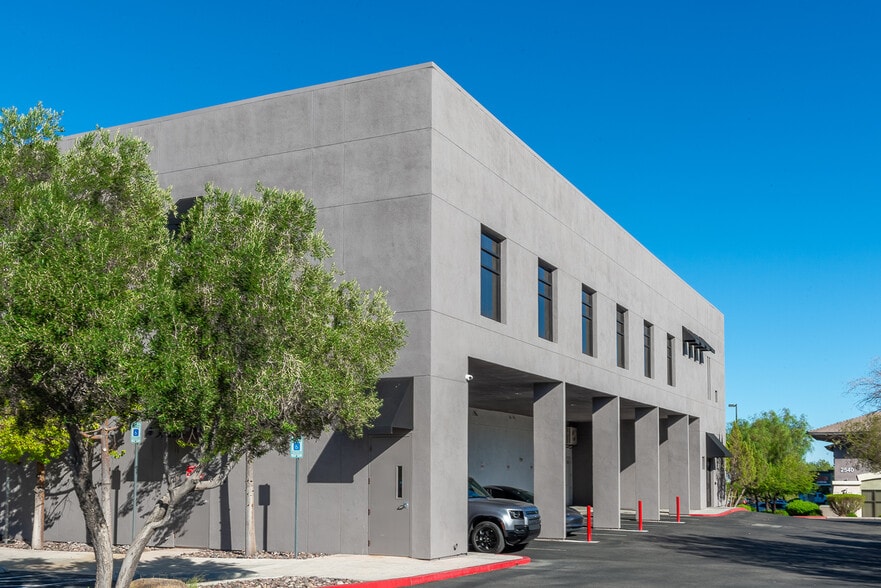 More Photos Of 2500 Anthem Village Dr, Henderson Office For Sale