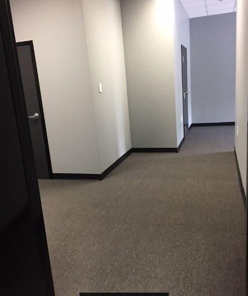 More Photos Of 60 Chamisa Rd, Covington Unknown For Lease