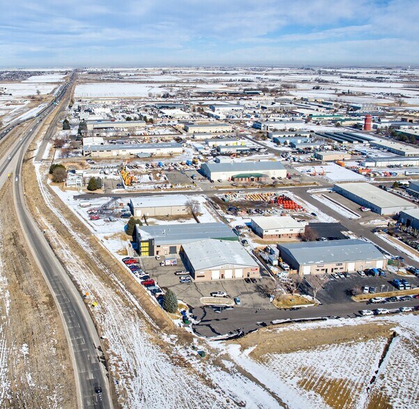 More Photos Of 3997-4001 S Valley Dr, Mead Distribution For Sale