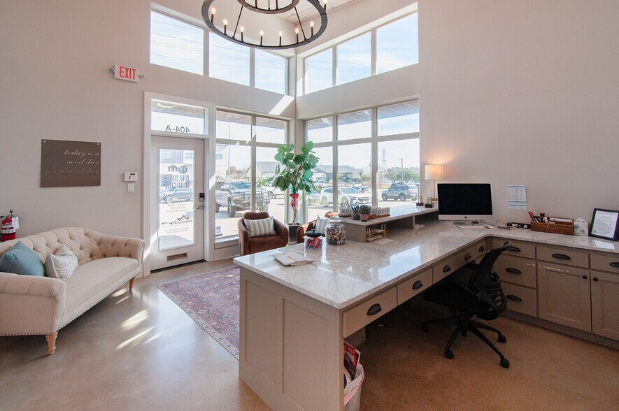 More Photos Of 1645 Greens Prairie Rd W, College Station Office For Sale