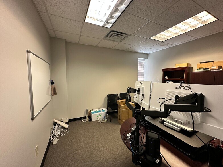 More Photos Of 1385 Weber Industrial Dr, Cumming Distribution For Lease