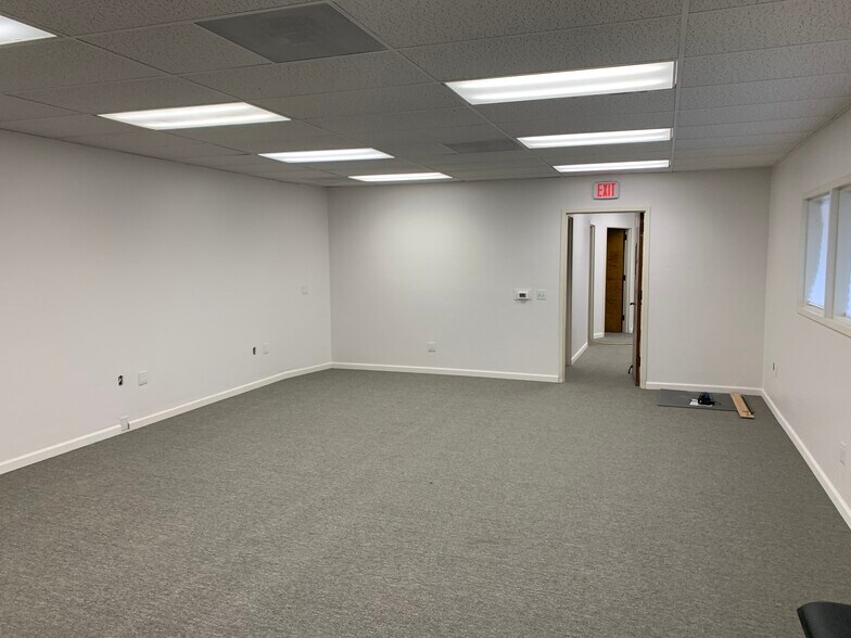 More Photos Of 1088 Branham Ln, San Jose Loft Creative Space For Lease