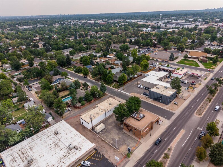 More Photos Of 1109 W Littleton Blvd, Littleton Office For Sale