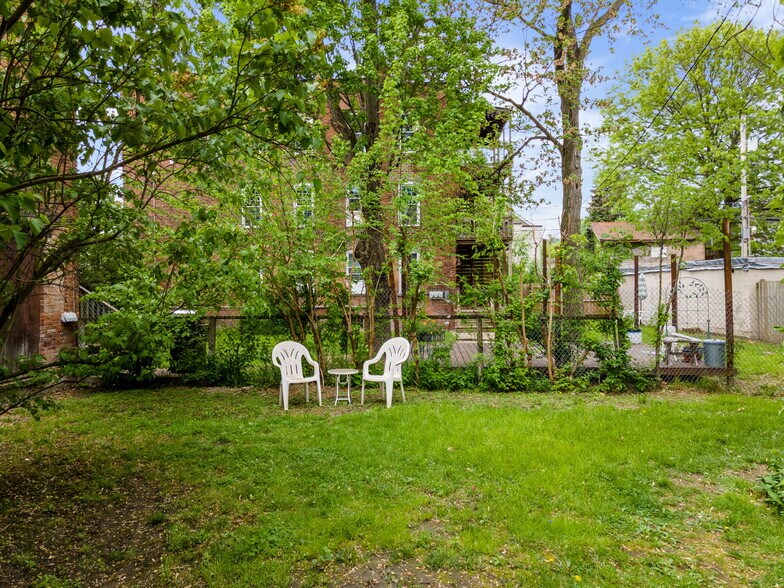 More Photos Of 462-470 2nd Ave, Troy Storefront Retail Residential For Sale