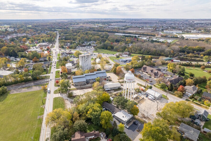 More Photos Of 14727 S Naperville Rd, Plainfield Industrial For Sale