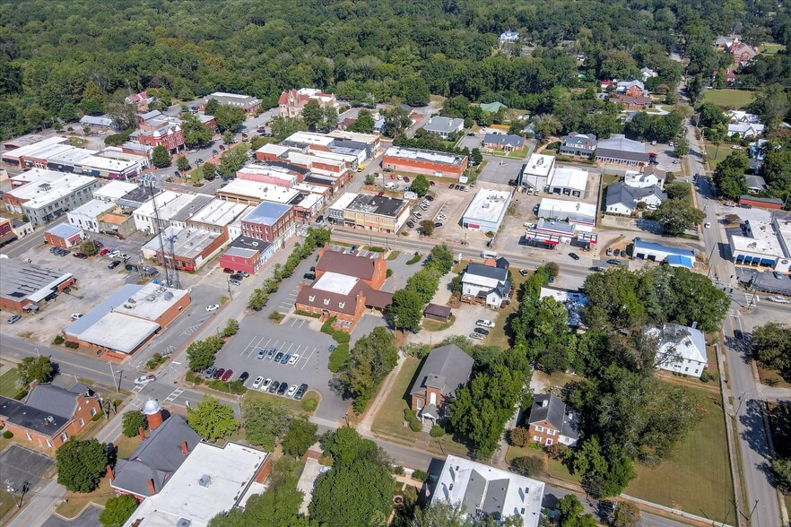 More Photos Of 205 E Liberty St, Washington Religious Facility For Sale
