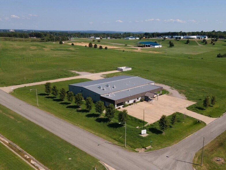 More Photos Of 905 Airport Parkway, Tahlequah Land For Sale