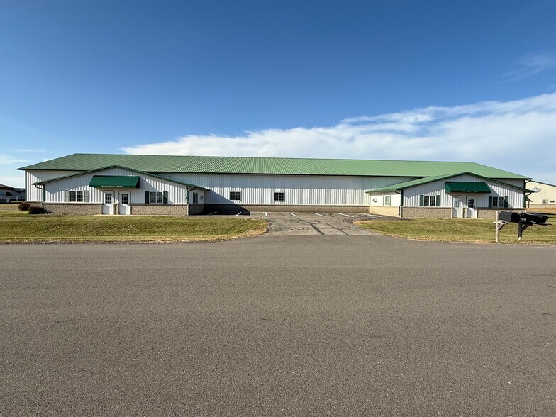 Primary Photo Of 30659 Pearl Dr, Saint Joseph Warehouse For Lease