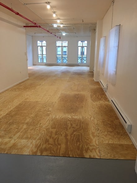 More Photos Of 255A Canal St, New York Loft Creative Space For Lease