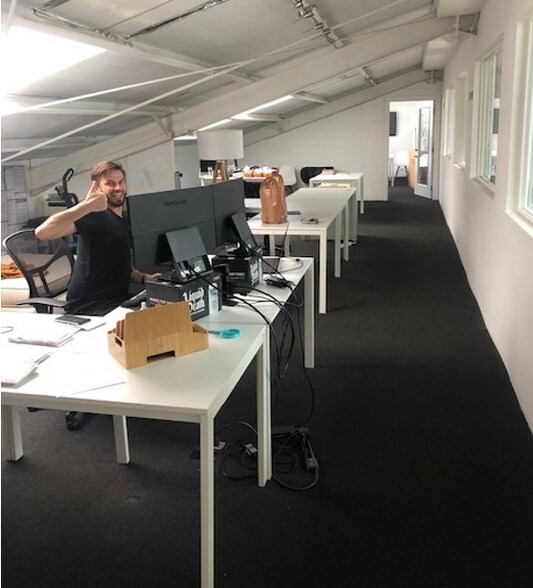 More Photos Of 3025 Airport Ave, Santa Monica Loft Creative Space For Lease