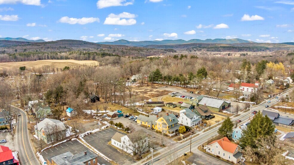 More Photos Of 3630 Main St, Stone Ridge Restaurant For Sale