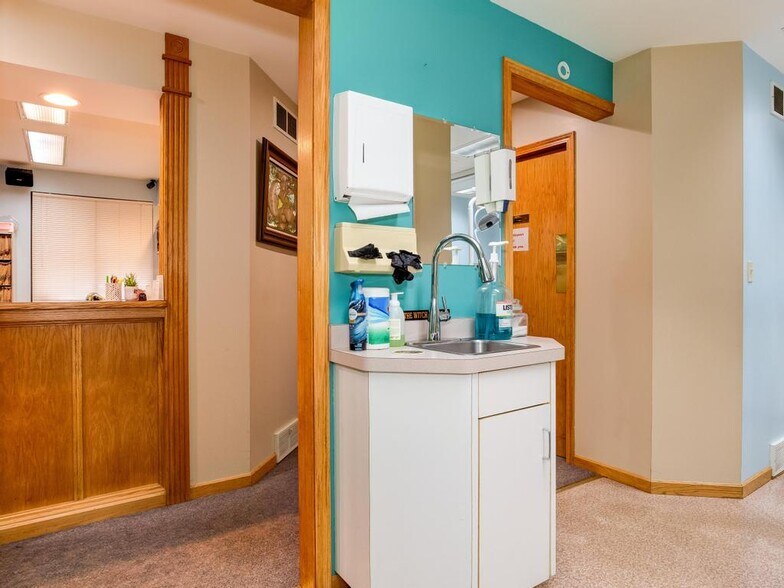 More Photos Of 413 Bridge St, Beaver Healthcare For Sale