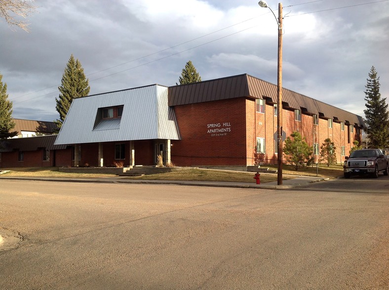 Primary Photo Of 229 2nd Ave SE, Cut Bank Apartments For Sale