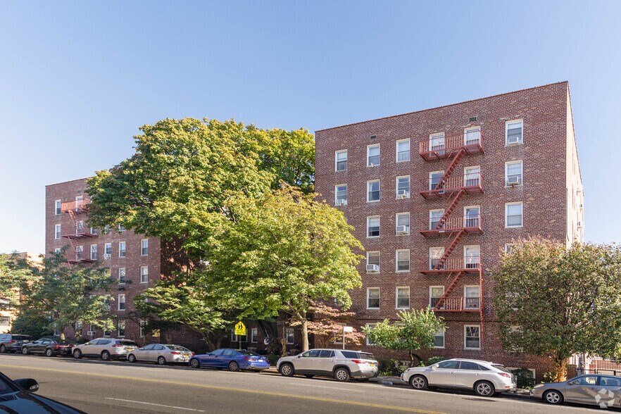 More Photos Of 9707 4th Ave, Brooklyn Apartments For Lease