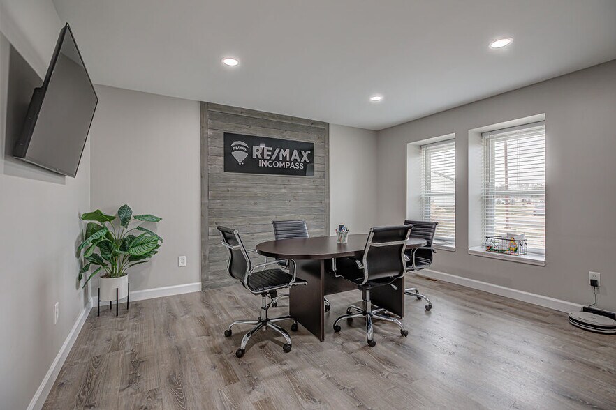 More Photos Of 304 Edgewood Dr, Trenton Medical For Sale