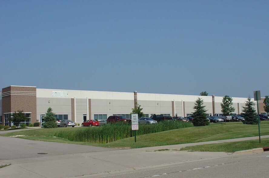 Primary Photo Of 1914 Wright St, Madison Flex For Lease