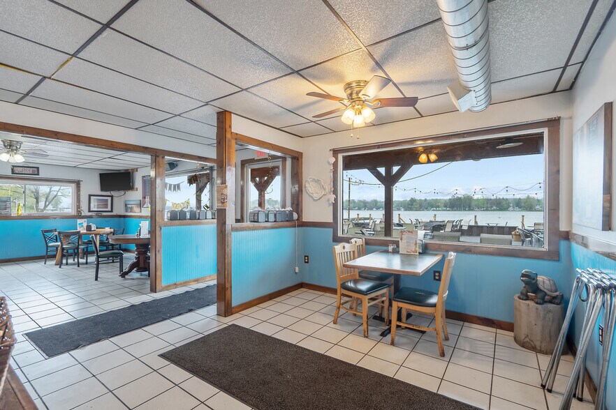 More Photos Of 356 King St, Fair Haven Marina For Sale