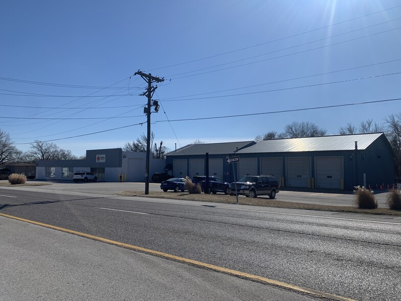 Primary Photo Of 9300 Natural Bridge Rd, Berkeley Warehouse For Sale