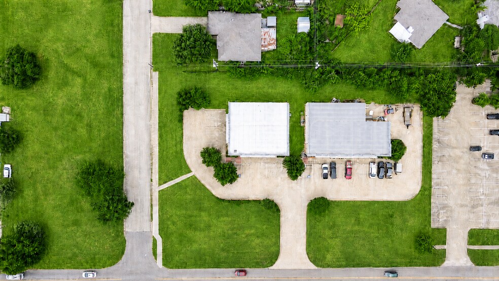 More Photos Of 3016 E Villa Maria Rd, Bryan Freestanding For Sale