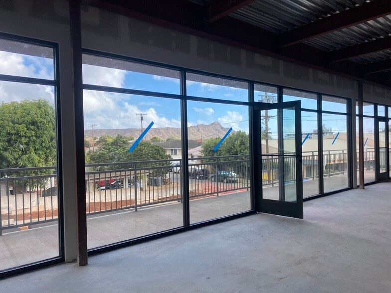 More Photos Of 3110 Charles St, Honolulu Storefront Retail Office For Lease